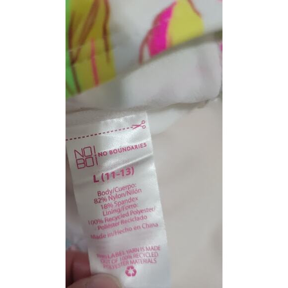 No Boundaries Multi-Color Bikini Top - Size Large - Picture 4 of 4